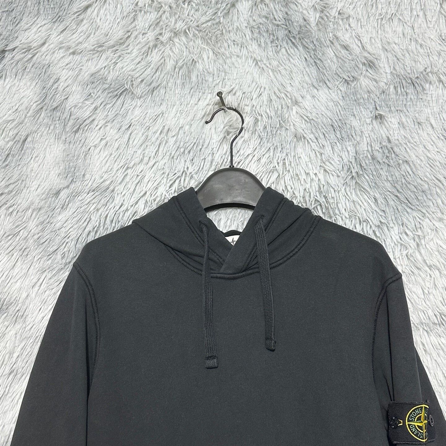 stone island black hooded sweatshirt size s