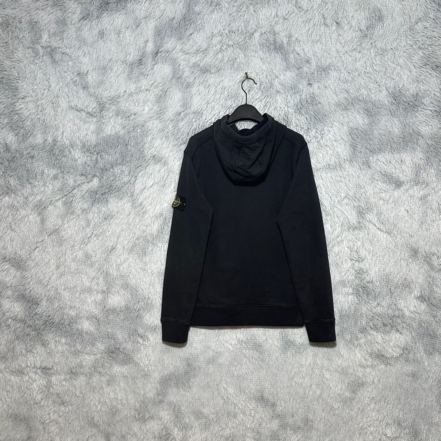 stone island black hooded sweatshirt size s