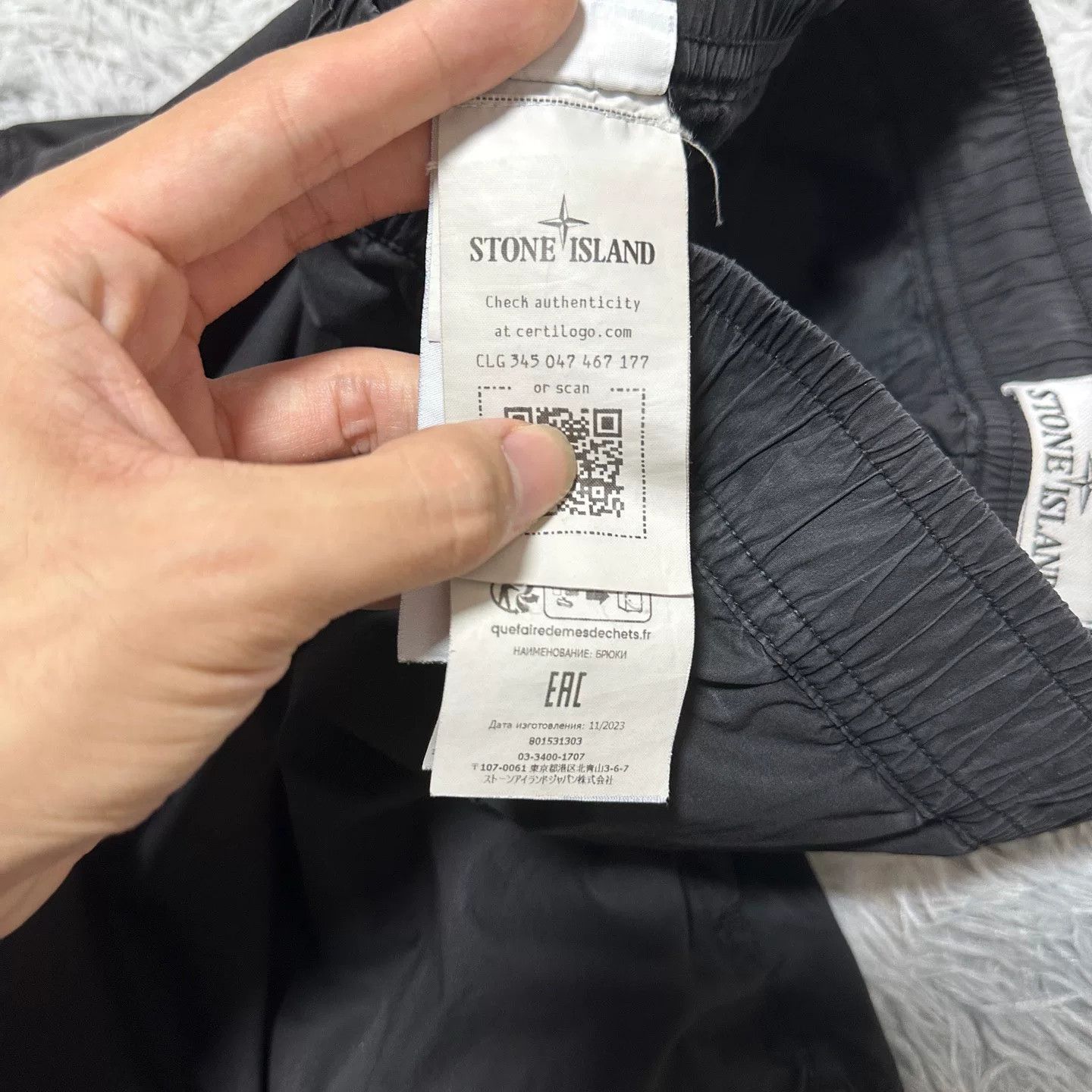 Stone Island stone island black cargo pants size W34 Size US 34 / EU 50 - 6 Thumbnail