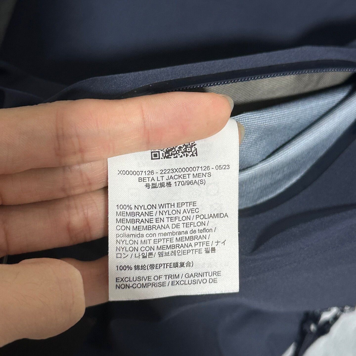 Arc'teryx Arcteryx Beta LT Jacket Hooded Shell Coat Size US S / EU 44-46 / 1 - 6 Thumbnail
