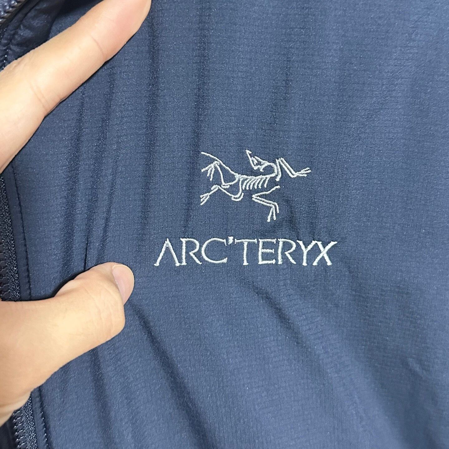 Arc'teryx Arcteryx Atom LT Jacket in Turquoise Blue Size US XL / EU 56 / 4 - 5 Thumbnail