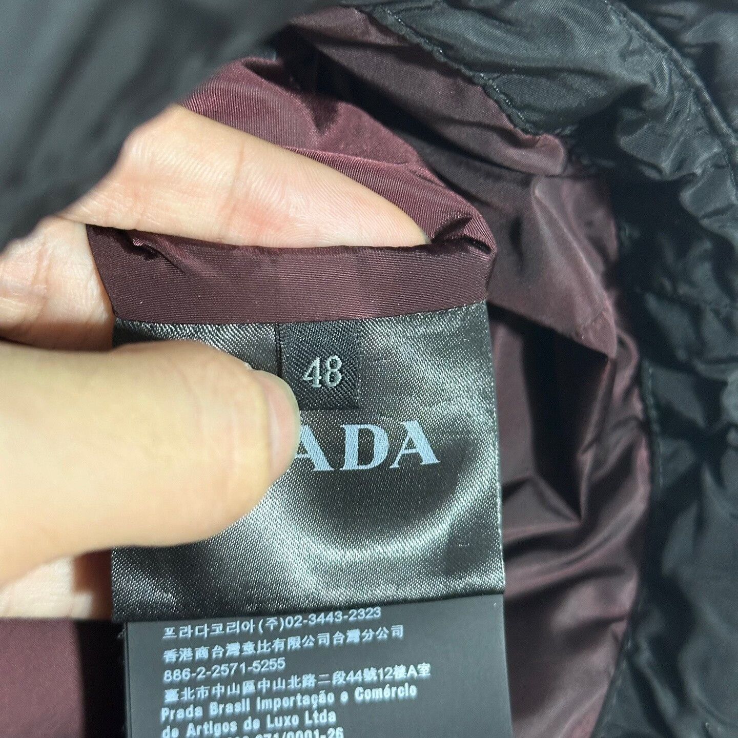 Prada prada black down jacket with logo Size US L / EU 52-54 / 3 - 6 Thumbnail