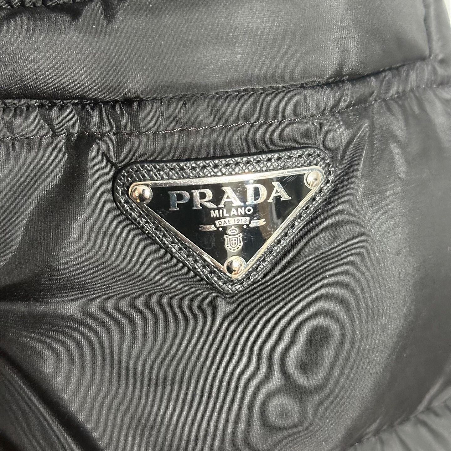 Prada prada black down jacket with logo Size US L / EU 52-54 / 3 - 4 Thumbnail