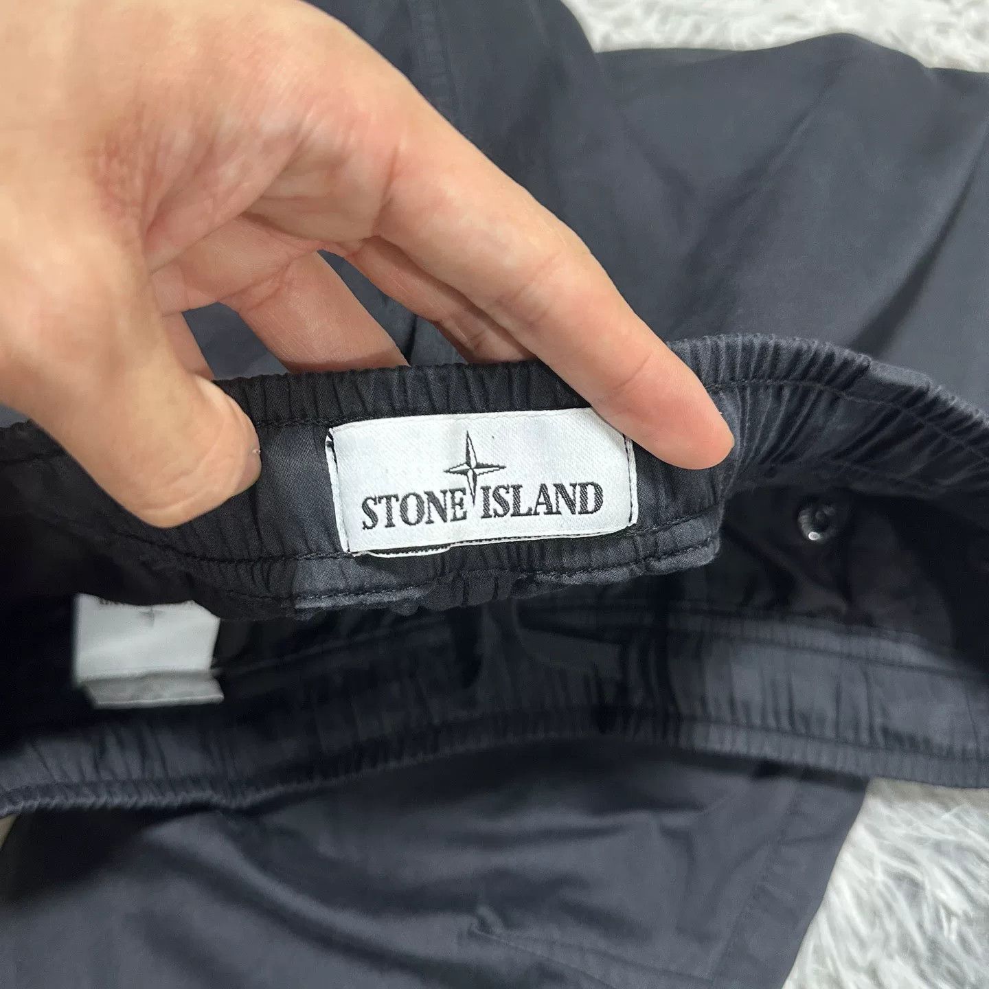Stone Island stone island black cargo pants W34 size Size US 34 / EU 50 - 4 Thumbnail