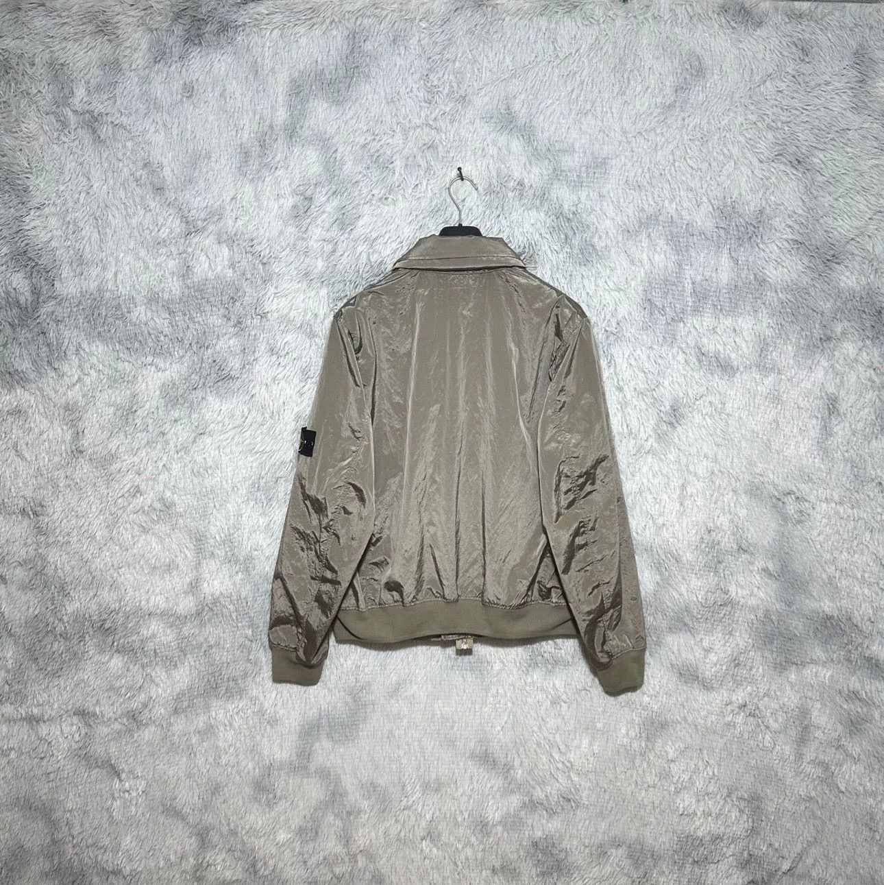 Stone Island stone island metallic nylon jacket in silver Size US XXL / EU 58 / 5 - 2 Thumbnail