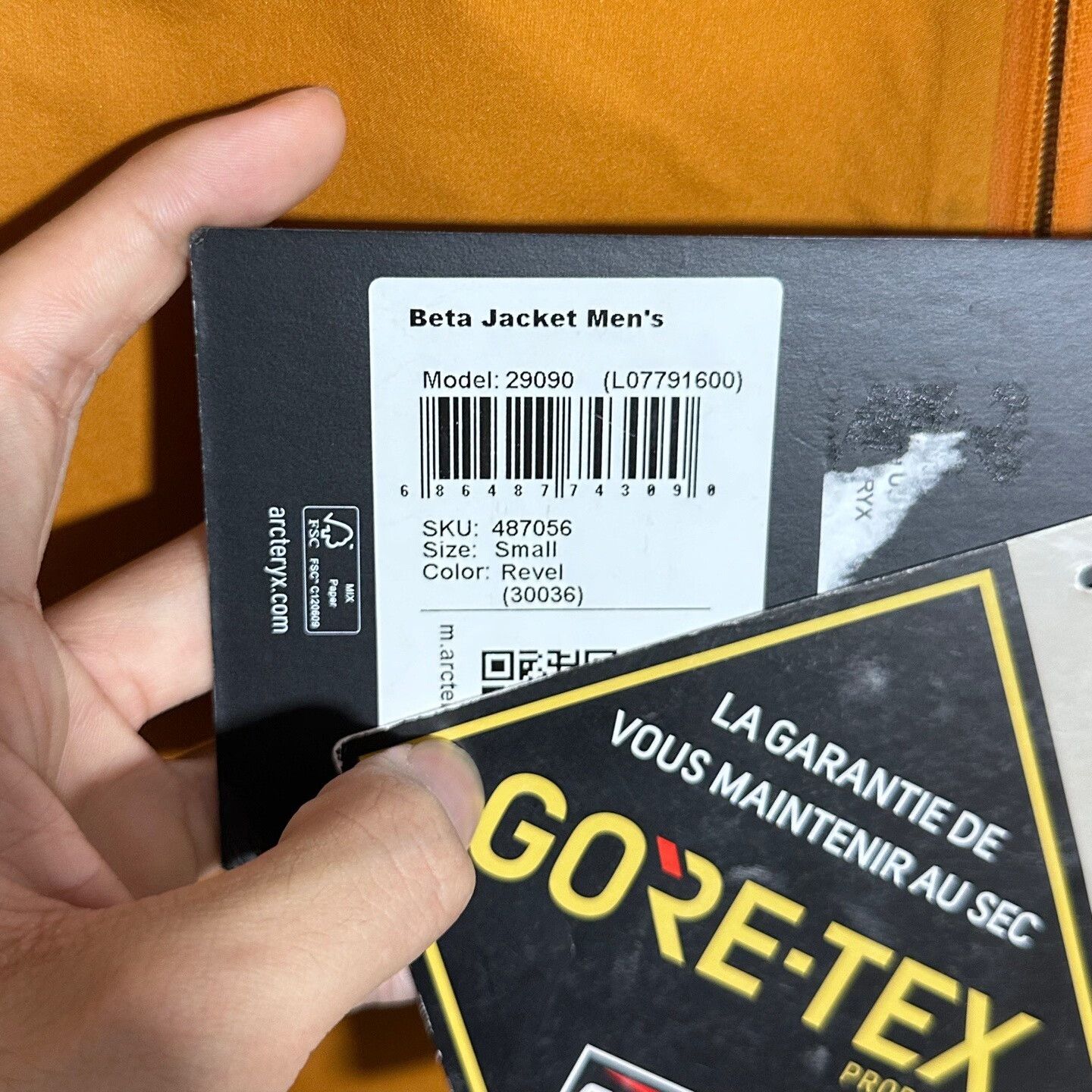 Arc'teryx Arcteryx Beta Jacket Shell Hooded Coat Size US S / EU 44-46 / 1 - 5 Thumbnail