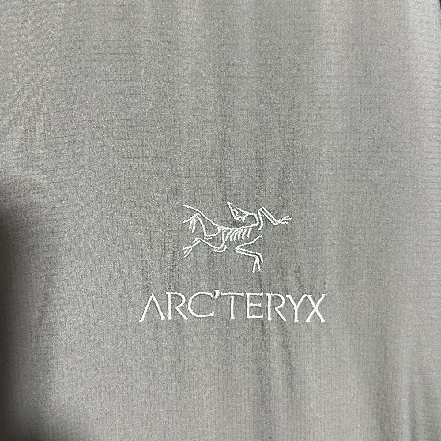 Arc'teryx Arcteryx Atom LT Jacket in Misty Green Size US L / EU 52-54 / 3 - 4 Thumbnail