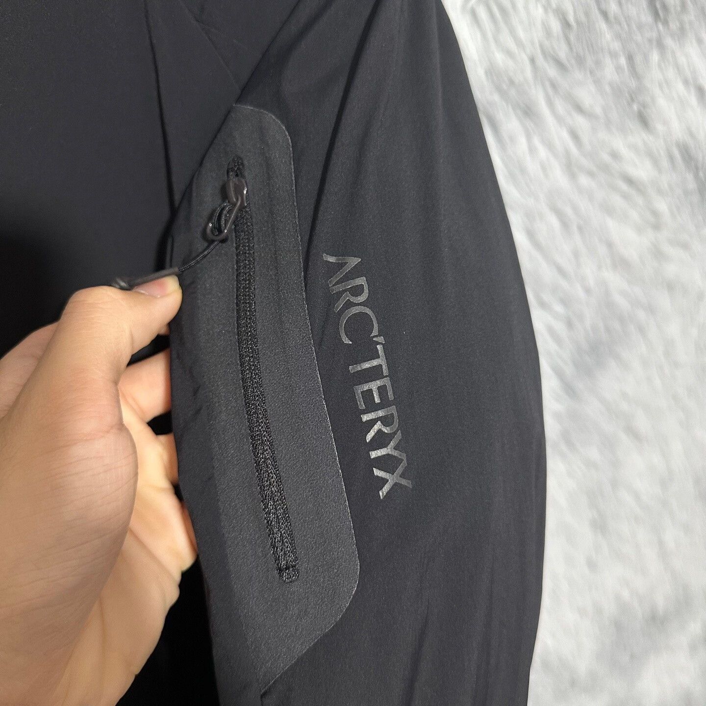 Arc'teryx arcteryx metric insulated pullover sweatshirt Size US M / EU 48-50 / 2 - 4 Thumbnail