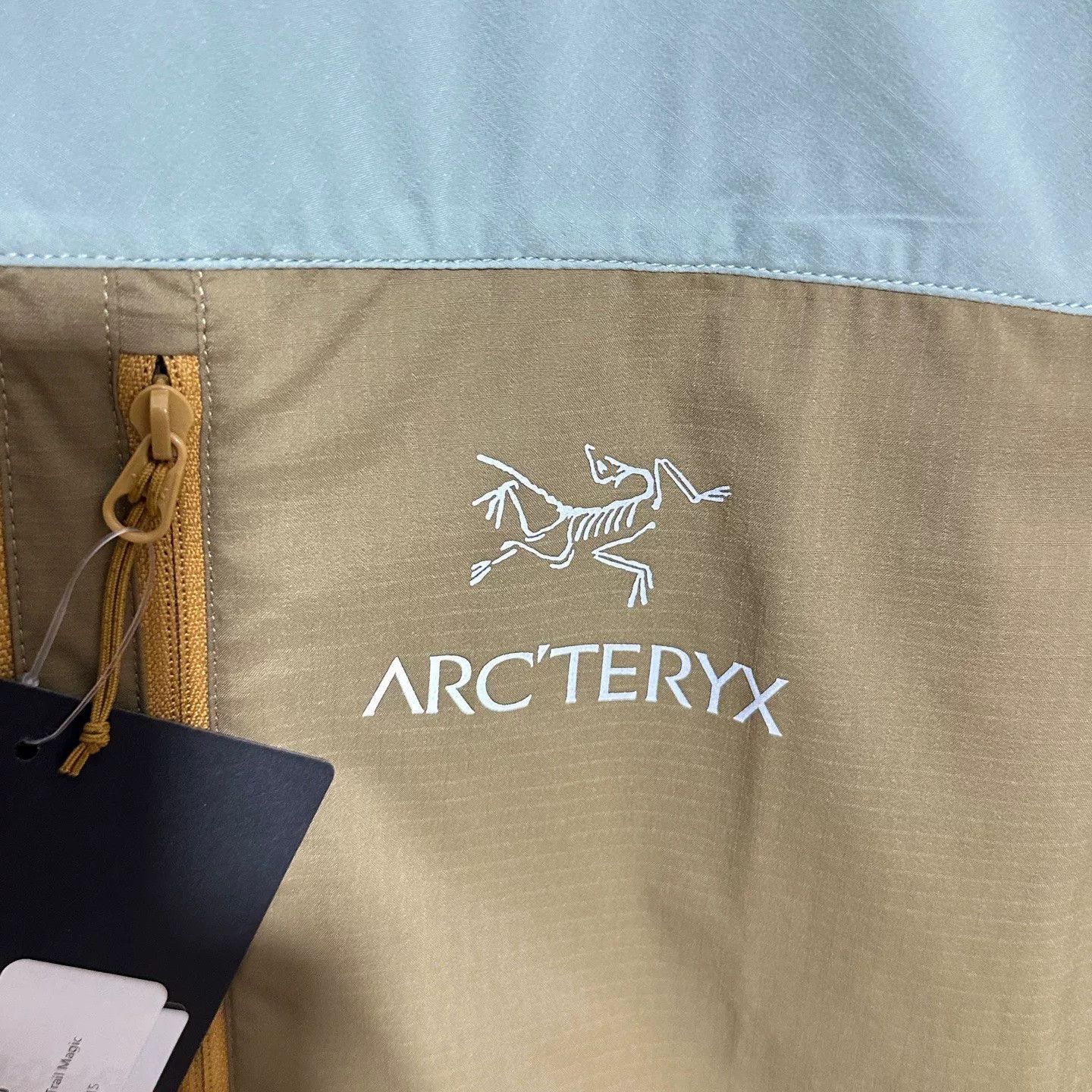 Arc'teryx arcteryx squamish hoody windbreaker jacket Size US L / EU 52-54 / 3 - 4 Thumbnail