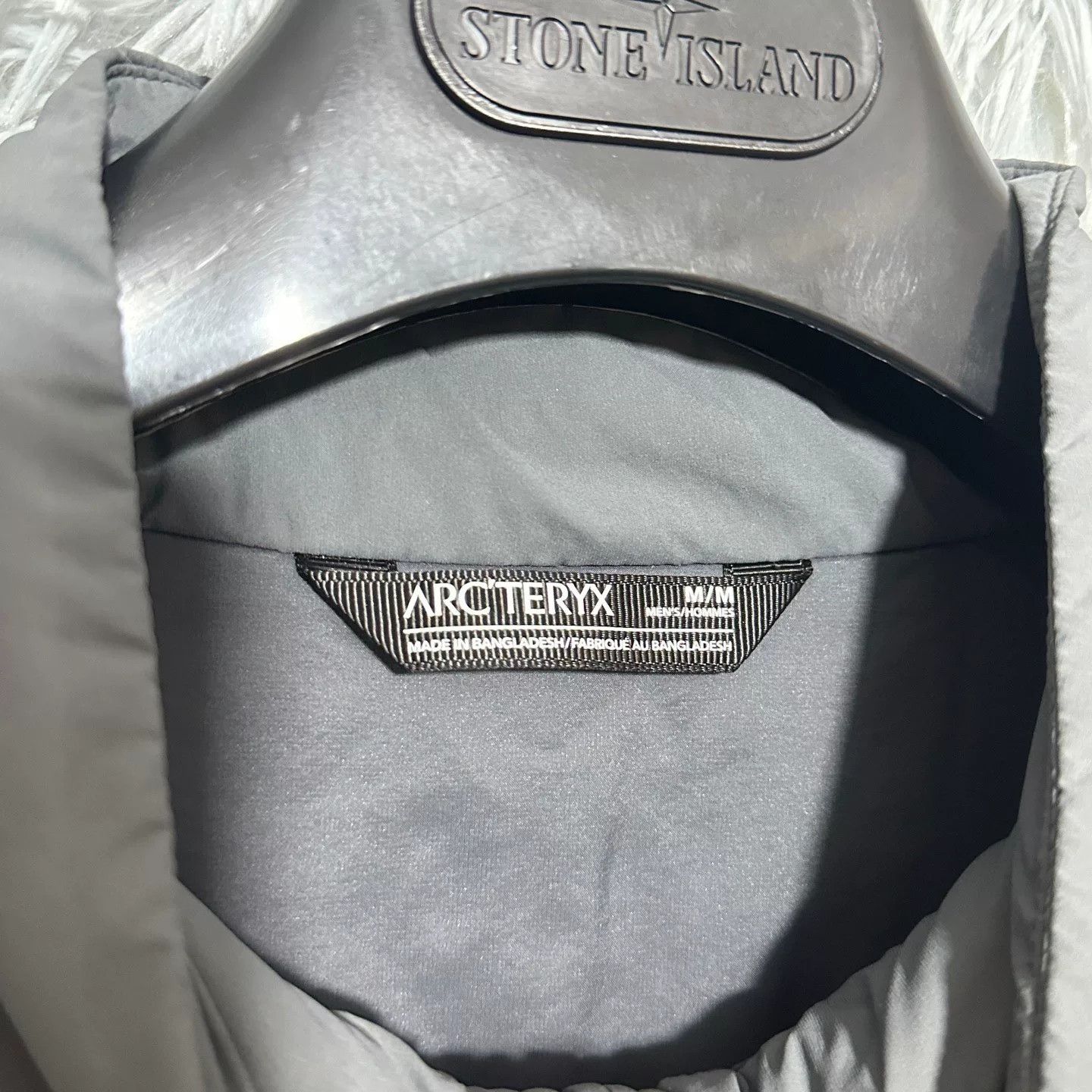 Arc'teryx Arcteryx Proton Lt Jacket in Dark Gray Size US M / EU 48-50 / 2 - 6 Thumbnail