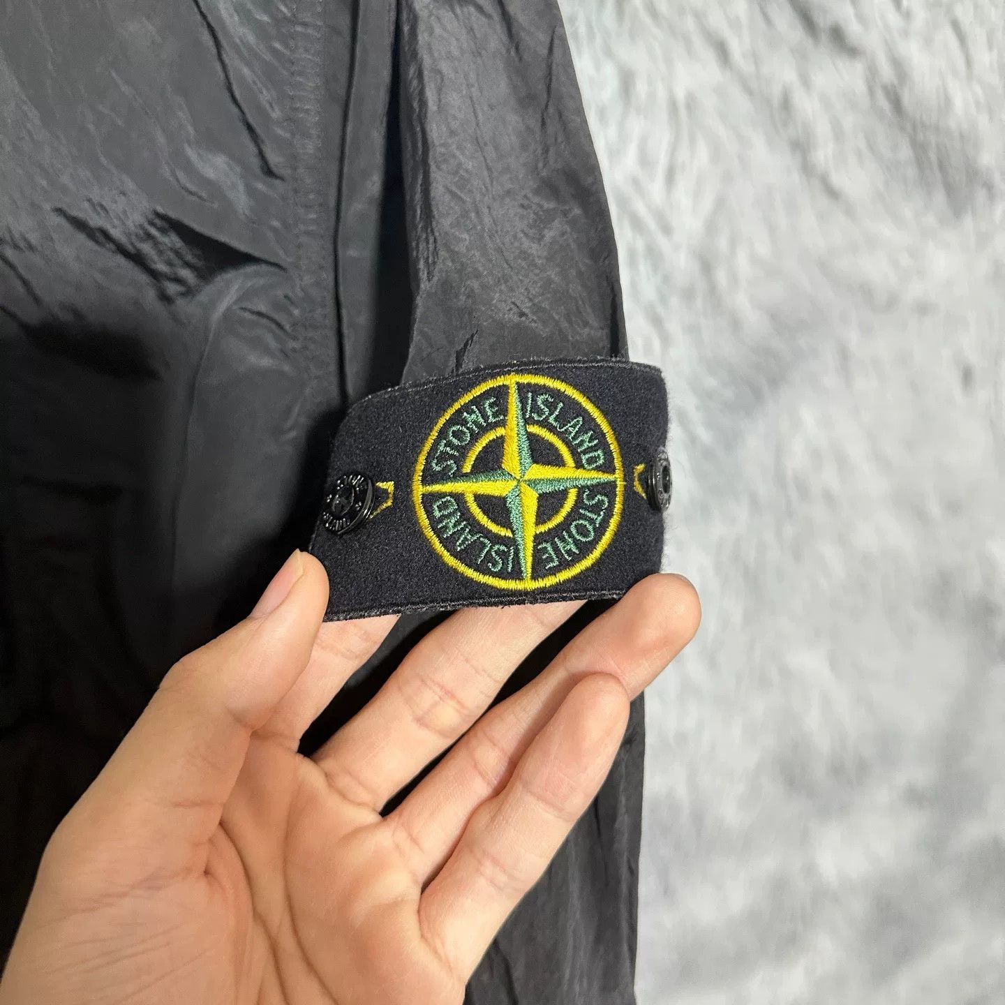 Stone Island stone island black metallic nylon jacket Size US L / EU 52-54 / 3 - 3 Thumbnail