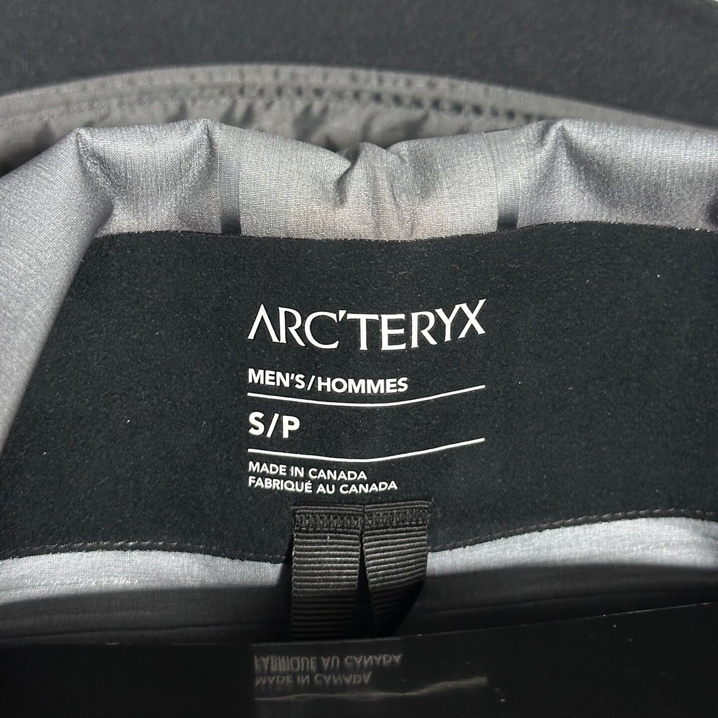 Arc'teryx Arcteryx Alpha SV Jacket Black Hooded Size S Size US S / EU 44-46 / 1 - 6 Thumbnail