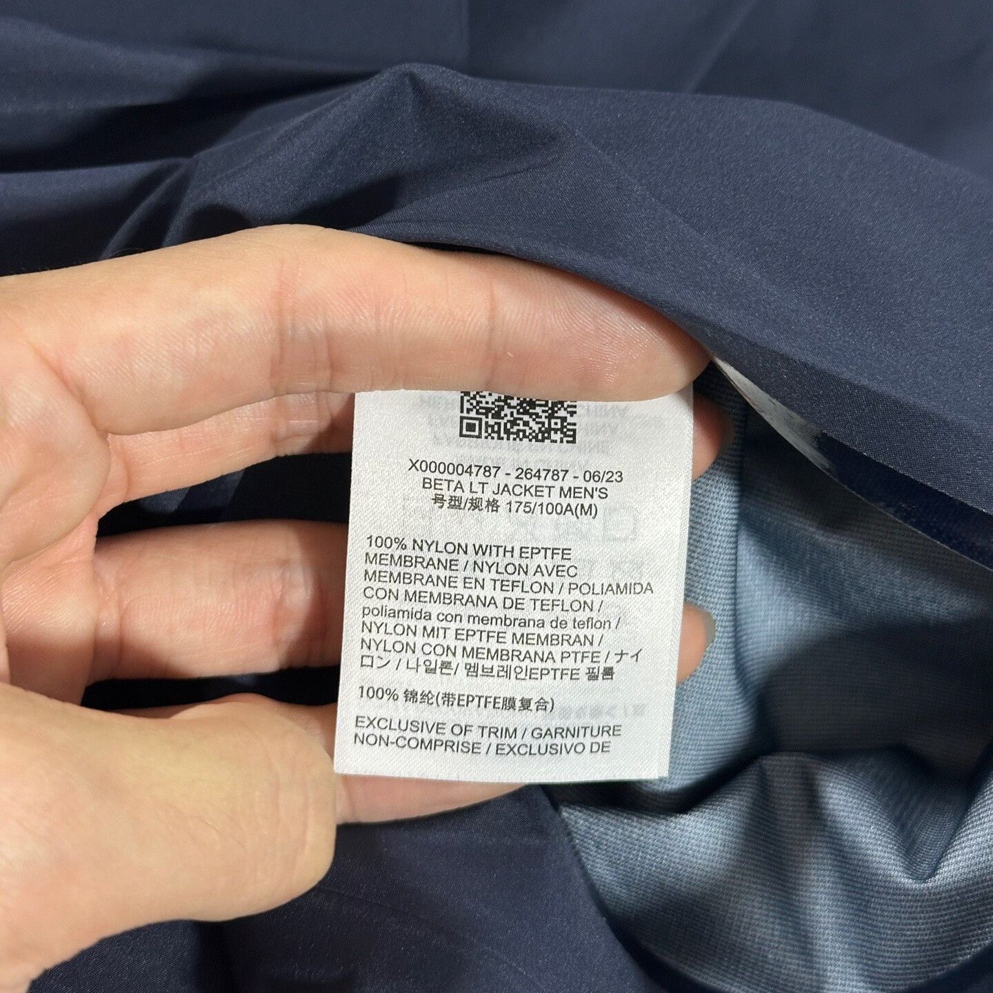 Arc'teryx arcteryx beta lt jacket blue black color Size US M / EU 48-50 / 2 - 5 Thumbnail