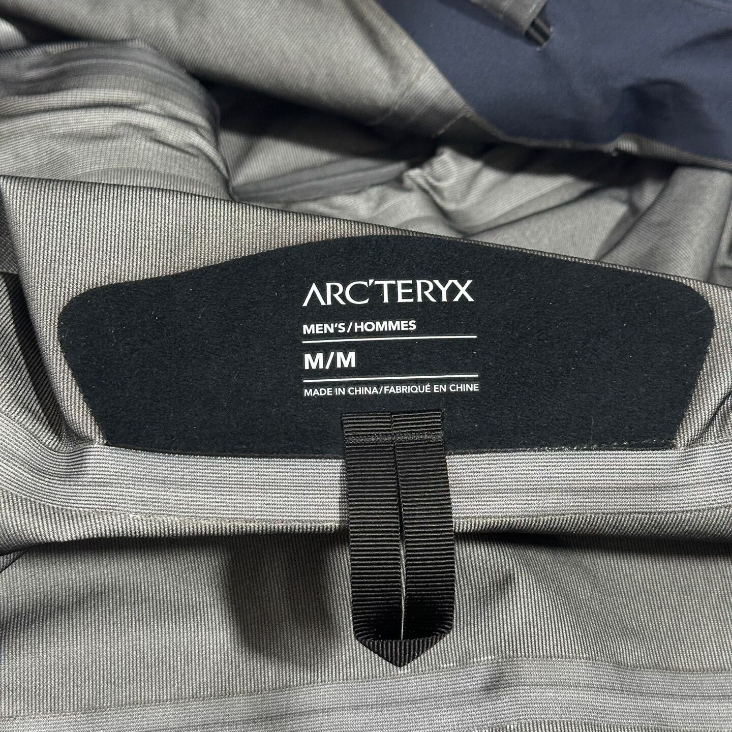 Arc'teryx arcteryx beta lt jacket blue black color Size US M / EU 48-50 / 2 - 3 Thumbnail