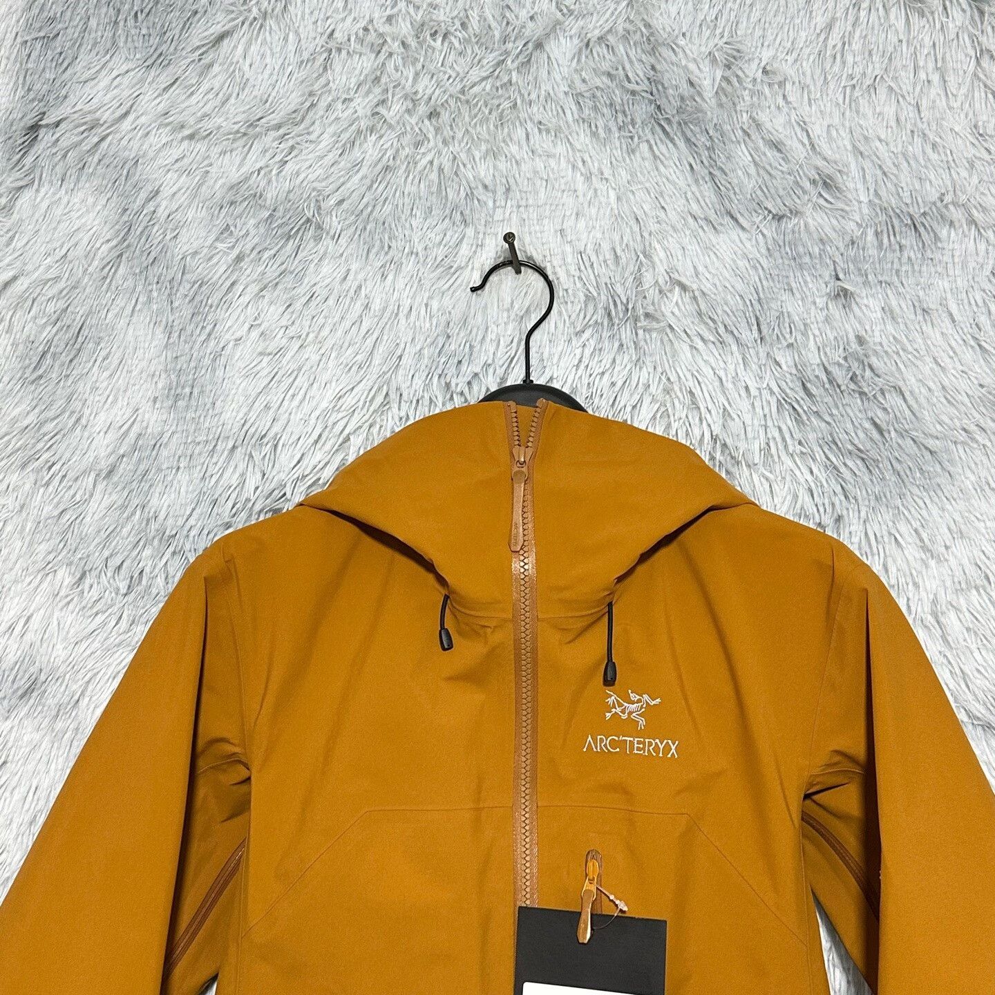 Arc'teryx Arcteryx Beta SV Women's Jacket Size XS / US 0-2 / IT 36-38 - 3 Thumbnail