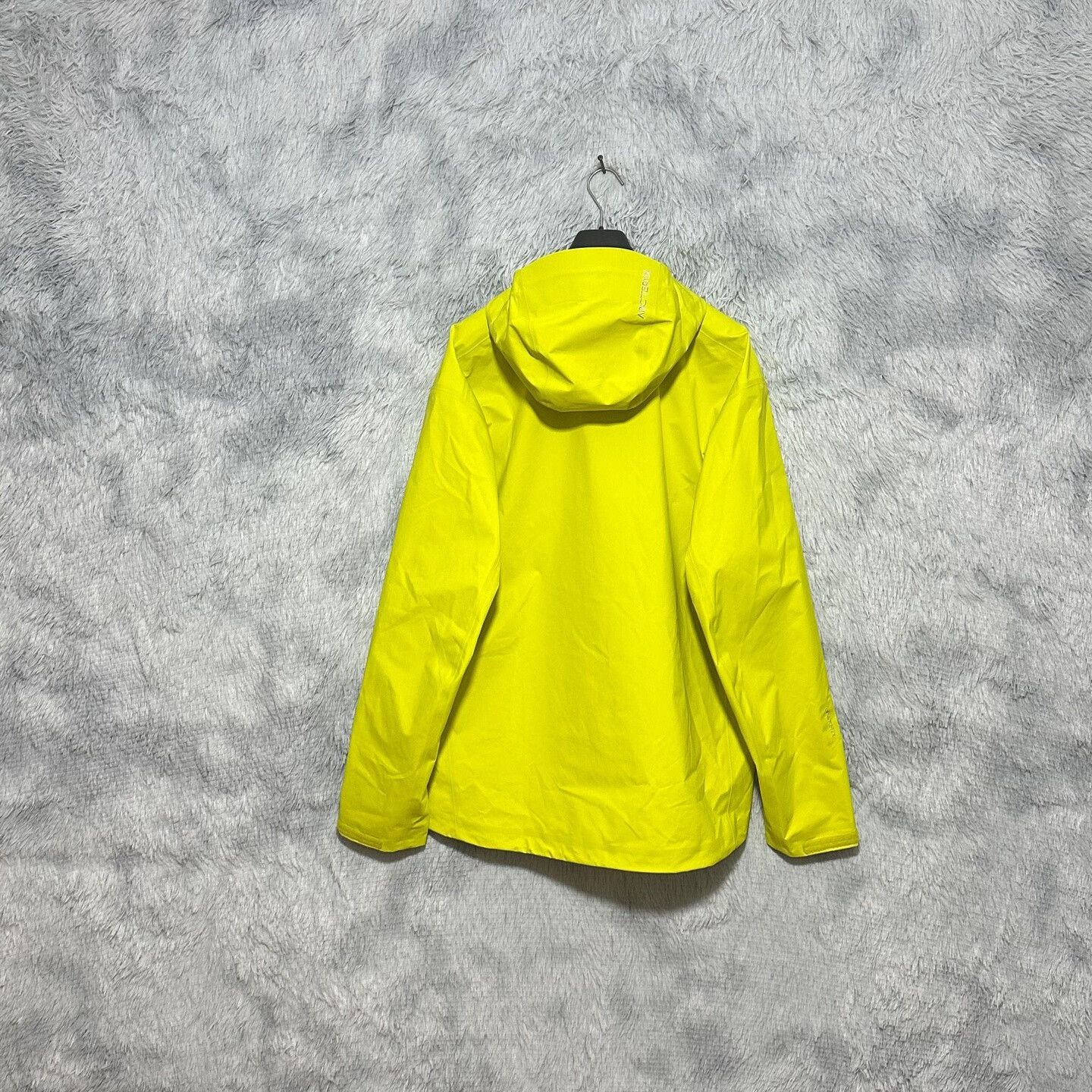 Arc'teryx arcteryx beta jacket lightweight hooded coat Size US XL / EU 56 / 4 - 2 Thumbnail