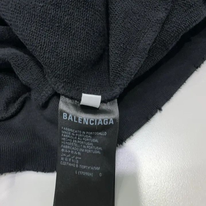 Balenciaga Balenciaga Logo Print Vintage Hoodie for Men Size US L / EU 52-54 / 3 - 4 Thumbnail