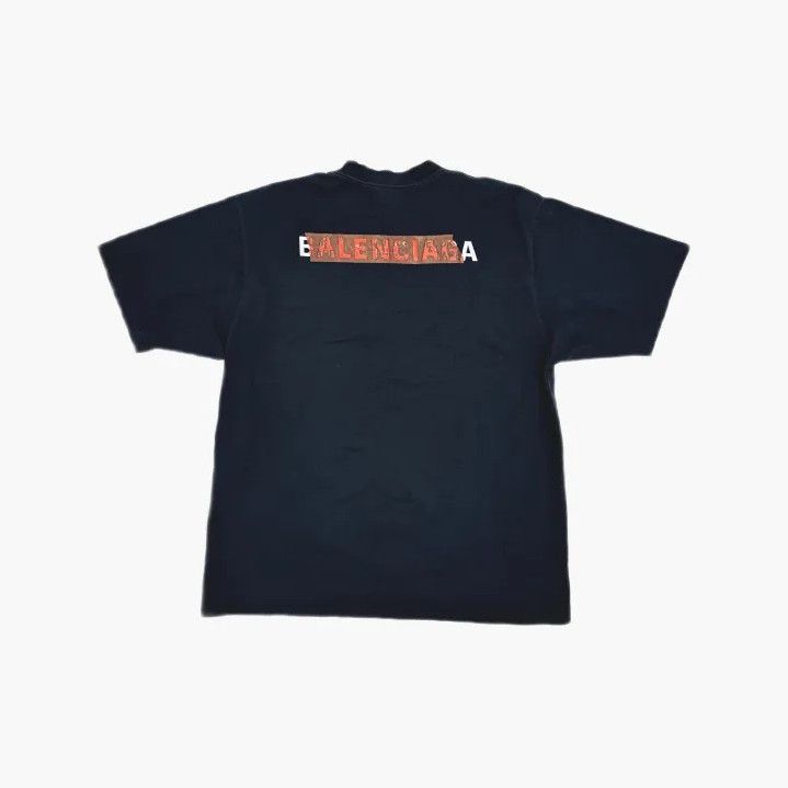 Balenciaga Balenciaga Back Graphic Regular Fit T-Shirt Size US M / EU 48-50 / 2 - 3 Thumbnail
