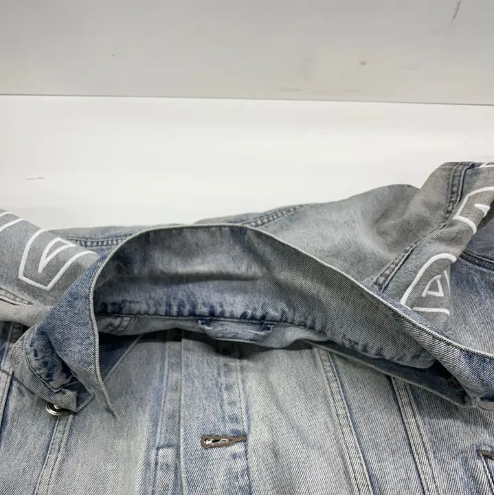 Balenciaga Balenciaga Long Sleeve Denim Jacket in Light Blue Size US XS / EU 42 / 0 - 7 Thumbnail