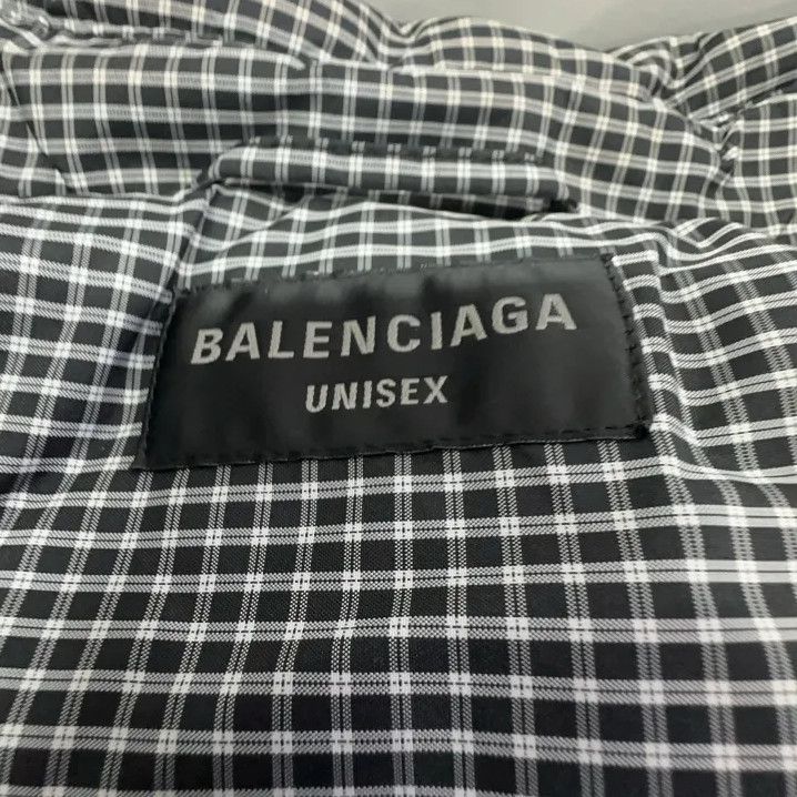 Balenciaga Balenciaga Hooded Check Zip Jacket for Men Size US S / EU 44-46 / 1 - 4 Thumbnail