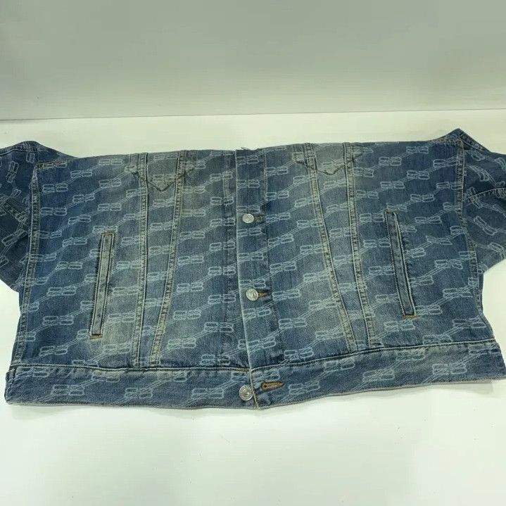 Balenciaga Balenciaga Denim Logo Button-Up Jacket Size US S / EU 44-46 / 1 - 9 Thumbnail