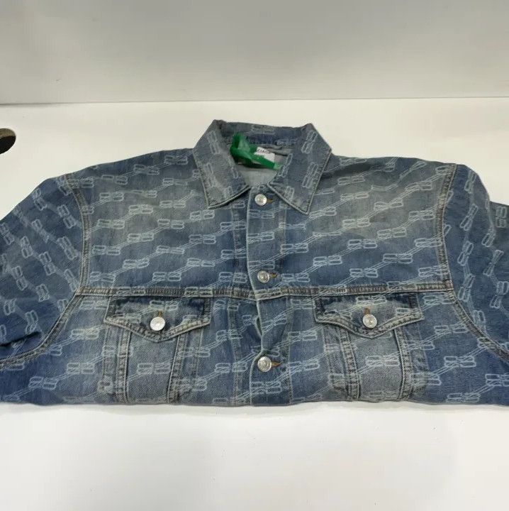 Balenciaga Balenciaga Denim Logo Button-Up Jacket Size US S / EU 44-46 / 1 - 8 Thumbnail