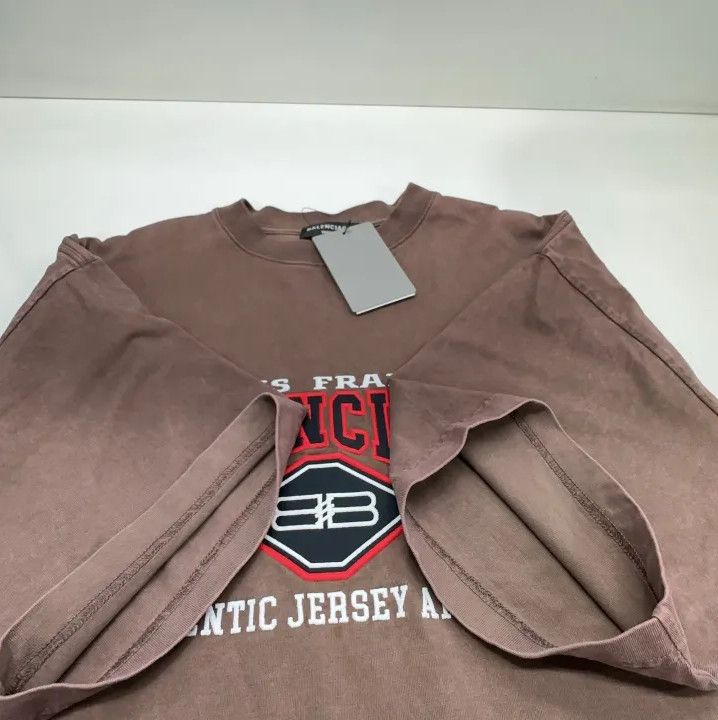 Balenciaga Balenciaga SS22 Batman Logo Oversized T-Shirt Size US M / EU 48-50 / 2 - 9 Thumbnail