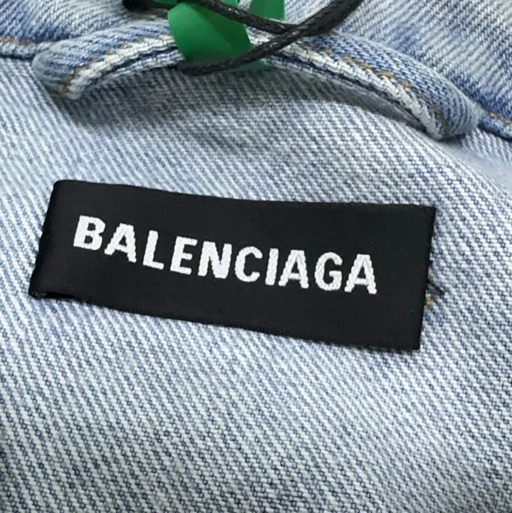 Balenciaga Balenciaga Vintage Denim Jacket with BB Embroidery Size US L / EU 52-54 / 3 - 4 Thumbnail
