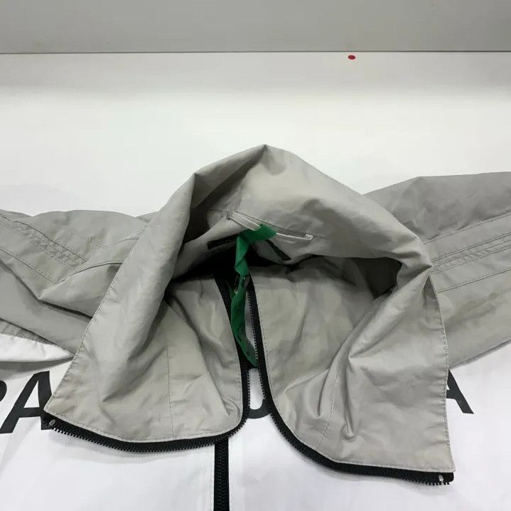 Balenciaga Balenciaga SS23 Beige Logo Zip Jacket Size US S / EU 44-46 / 1 - 7 Thumbnail