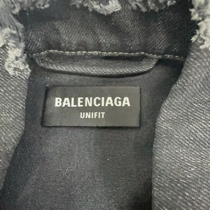 Balenciaga Balenciaga Black Distressed Denim Jacket for Men Size US S / EU 44-46 / 1 - 6 Thumbnail