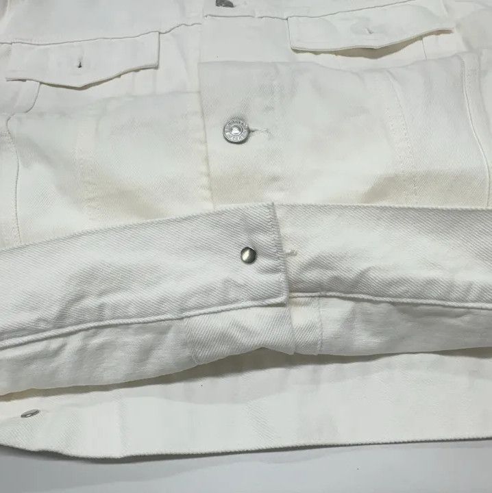 Balenciaga Balenciaga White Stone Washed Denim Jacket for Men Size US L / EU 52-54 / 3 - 8 Thumbnail
