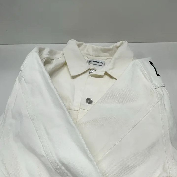 Balenciaga Balenciaga White Stone Washed Denim Jacket for Men Size US L / EU 52-54 / 3 - 11 Thumbnail