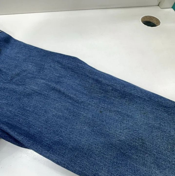 Balenciaga Balenciaga Long-Sleeve Casual Denim Jacket for Men Size US L / EU 52-54 / 3 - 11 Thumbnail