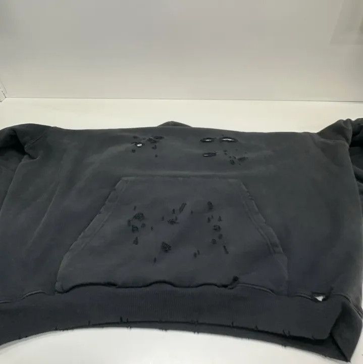 Balenciaga Balenciaga Distressed Black Hoodie for Men Size US XS / EU 42 / 0 - 11 Thumbnail