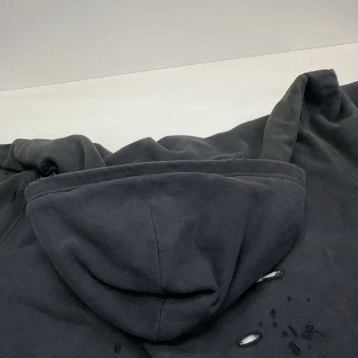 Balenciaga Balenciaga Distressed Black Hoodie for Men Size US XS / EU 42 / 0 - 9 Thumbnail