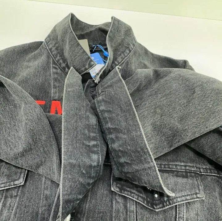 Balenciaga Balenciaga Chest Logo Black Denim Jacket Size US L / EU 52-54 / 3 - 10 Thumbnail