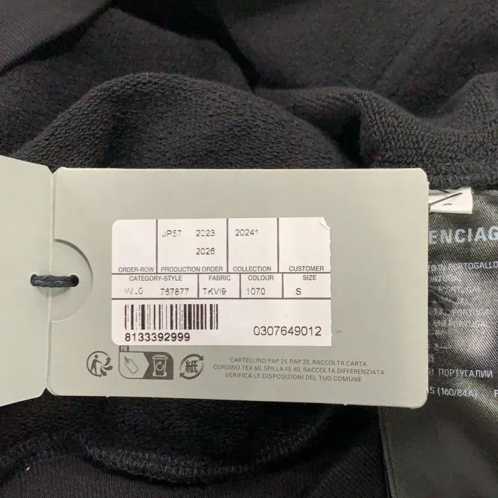 Balenciaga Balenciaga Black Logo Hoodie for Men Size US S / EU 44-46 / 1 - 6 Thumbnail