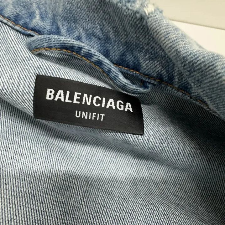 Balenciaga Balenciaga FW21 Oversized Logo Denim Jacket Size US S / EU 44-46 / 1 - 6 Thumbnail