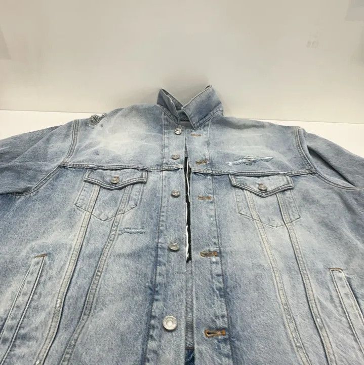 Balenciaga Balenciaga FW21 Oversized Logo Denim Jacket Size US S / EU 44-46 / 1 - 8 Thumbnail