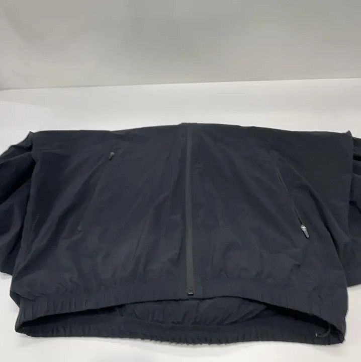 Balenciaga Balenciaga Classic Hooded Zip Jacket for Men Size US M / EU 48-50 / 2 - 9 Thumbnail