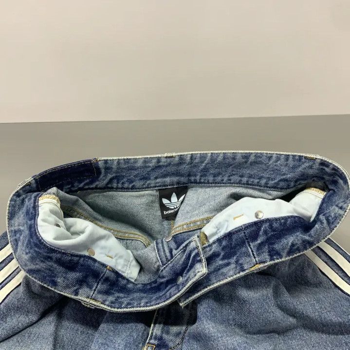 Balenciaga Balenciaga x Adidas Striped Loose Denim Pants Size US 27 - 6 Thumbnail