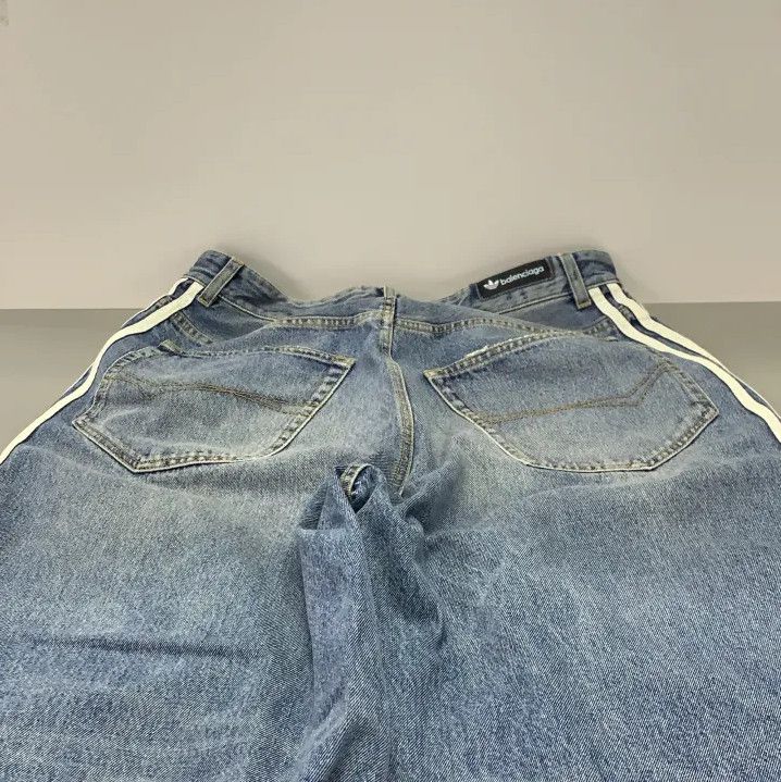 Balenciaga Balenciaga x Adidas Striped Loose Denim Pants Size US 27 - 9 Thumbnail
