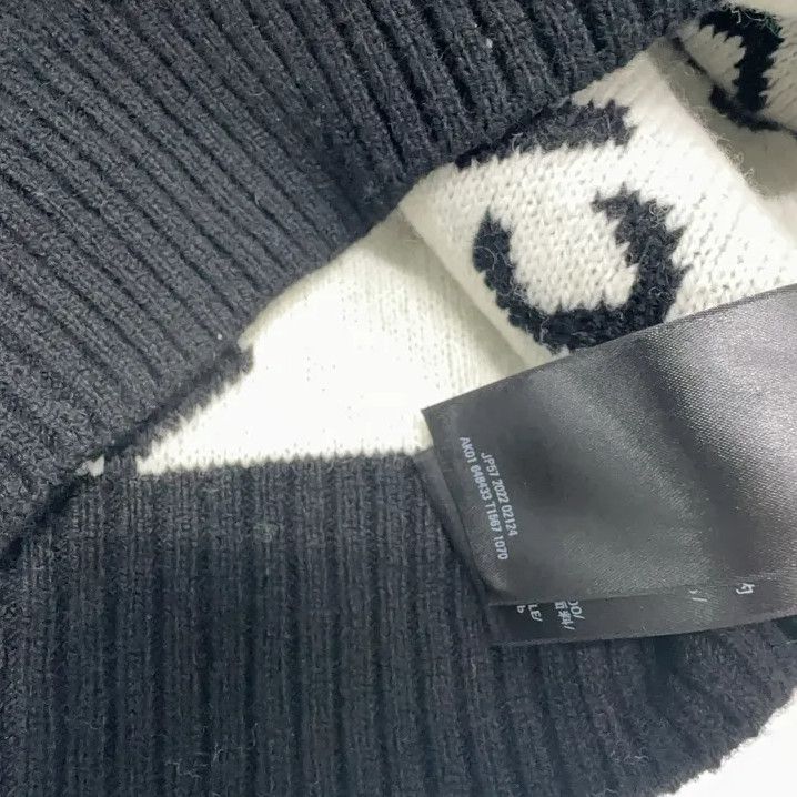 Balenciaga Balenciaga Black Logo Knit Sweater for Men Size US S / EU 44-46 / 1 - 6 Thumbnail