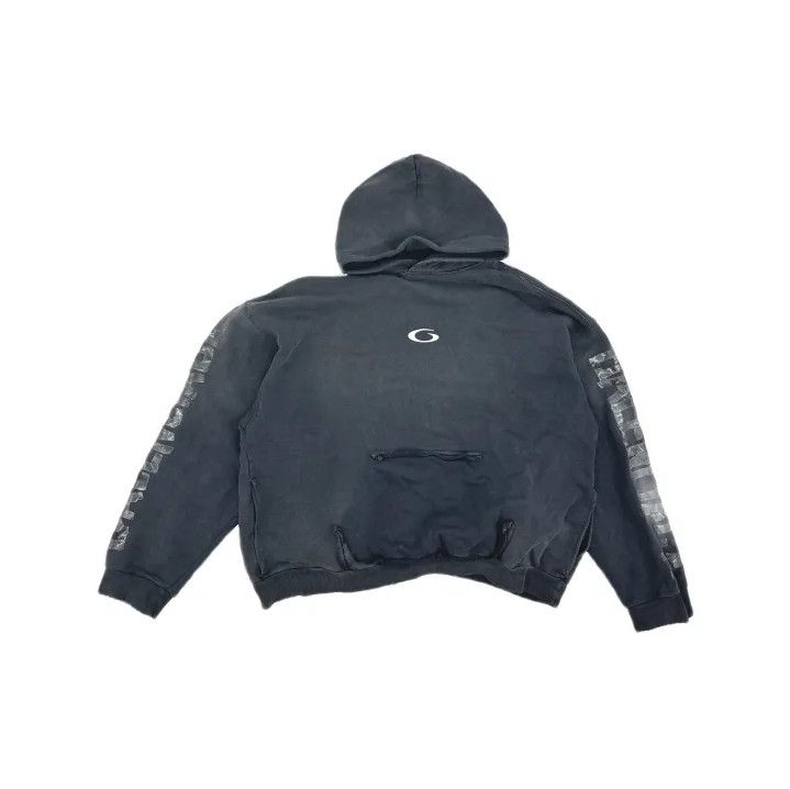 Balenciaga Balenciaga Men's Distressed Pocket Hoodie Size US M / EU 48-50 / 2 - 2 Thumbnail