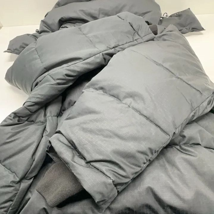 Balenciaga Balenciaga Winter Solid Color Padded Down Jacket Size US M / EU 48-50 / 2 - 16 Thumbnail