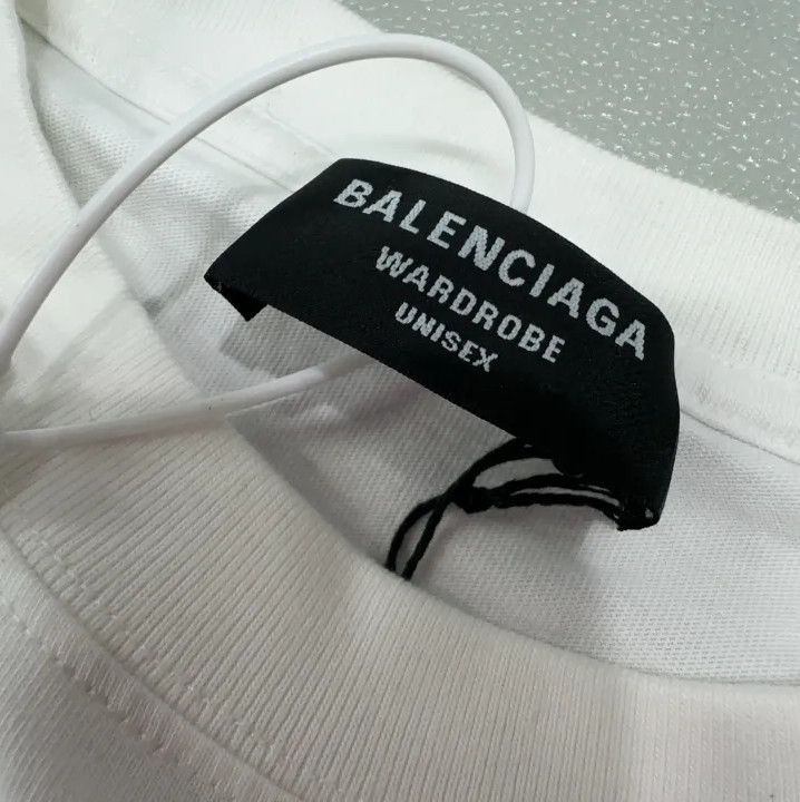 Balenciaga Balenciaga Logo Print Short Sleeve T-Shirt Size US L / EU 52-54 / 3 - 5 Thumbnail