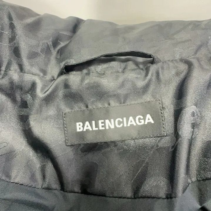 Balenciaga Balenciaga Black Logo Embroidered Puffer Jacket Size US L / EU 52-54 / 3 - 4 Thumbnail