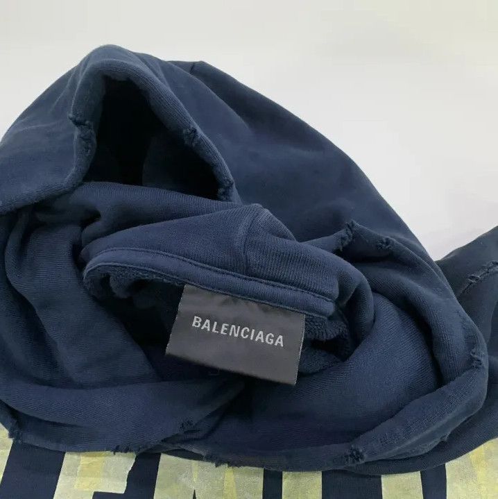 Balenciaga Balenciaga SS24 Logo Hoodie in Deep Blue Size US XS / EU 42 / 0 - 6 Thumbnail
