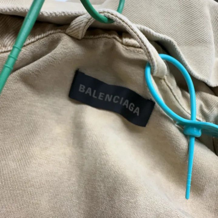 Balenciaga Balenciaga Beige Organic Cotton Cropped Hooded Jacket Size US M / EU 48-50 / 2 - 2 Thumbnail