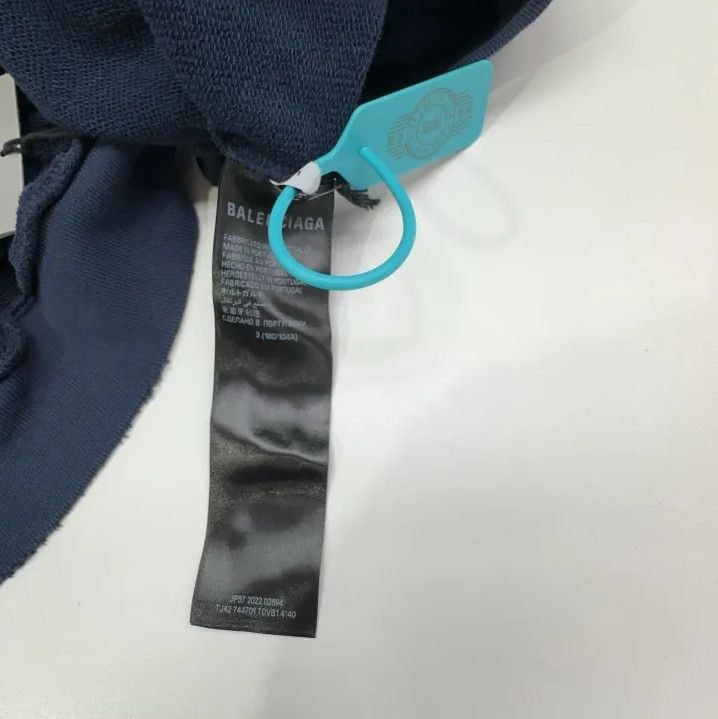 Balenciaga Balenciaga SS23 Blue Logo Sweatshirt for Men Size US L / EU 52-54 / 3 - 2 Thumbnail